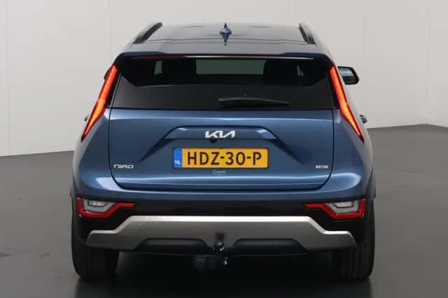 Kia Niro (2023) thumbnail 4