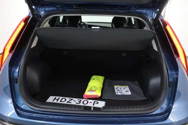Kia Niro (2023) thumbnail 36