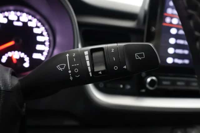 Kia Stonic (2021) thumbnail 24