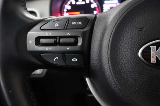 Kia Stonic (2021) thumbnail 25