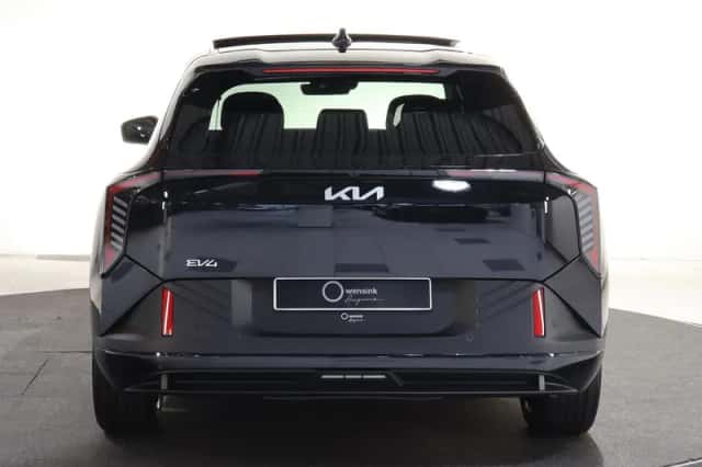 Kia EV4 (2026) thumbnail 4