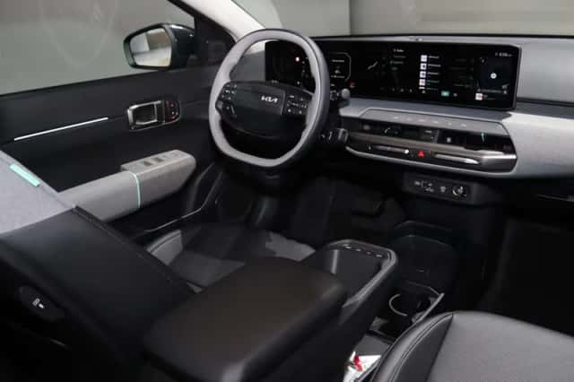 Kia EV4 (2026) thumbnail 7