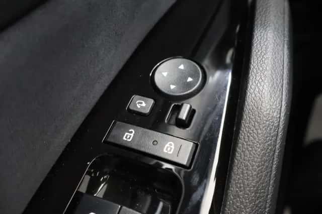Kia Sportage (2025) thumbnail 36