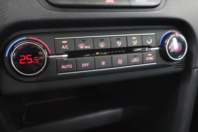 Kia XCeed (2021) thumbnail 19