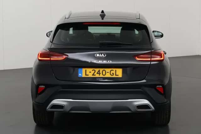 Kia XCeed (2021) thumbnail 4