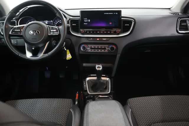 Kia XCeed (2021) thumbnail 8