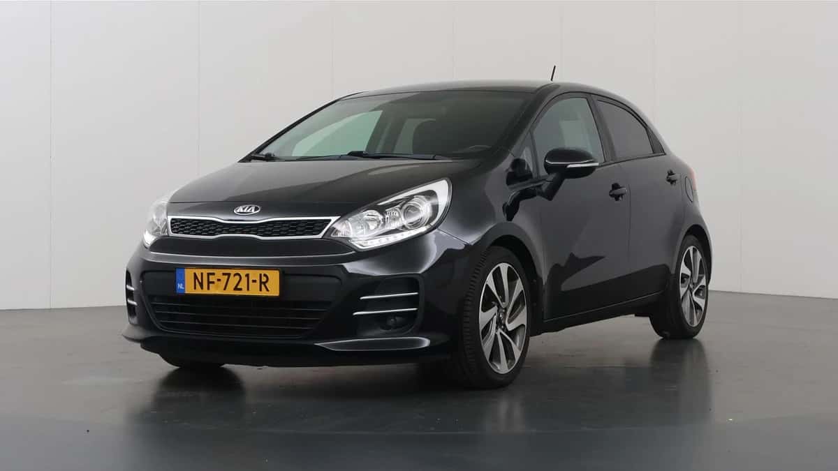 Kia Rio (2017) — foto 1