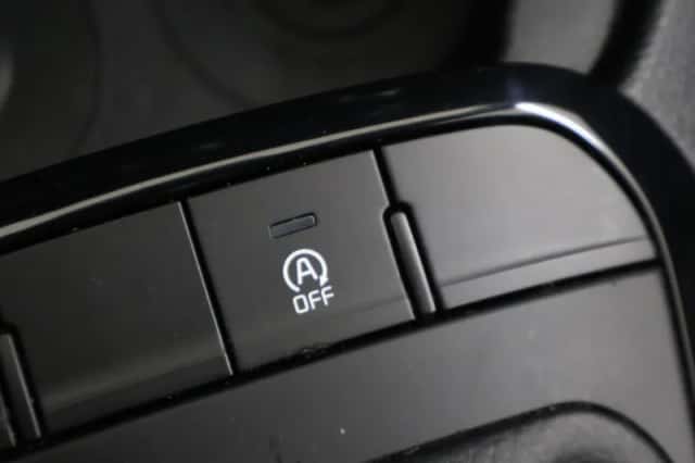 Kia Picanto (2023) thumbnail 21
