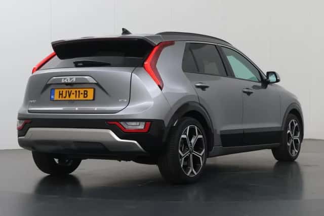 Kia Niro (2025) thumbnail 2