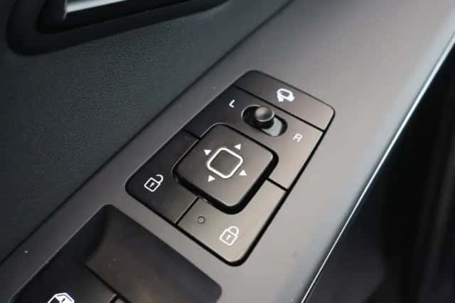 Kia Niro (2025) thumbnail 35