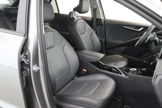 Kia Niro (2025) thumbnail 10