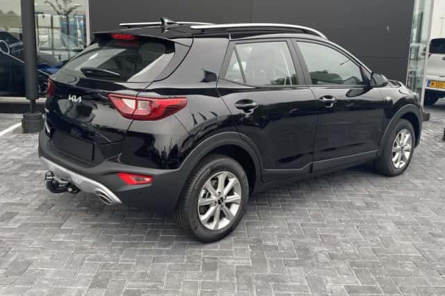Kia Stonic (2026) thumbnail 4