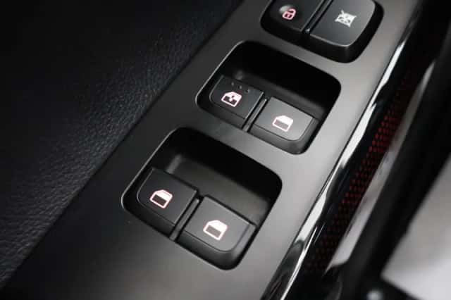 Kia Picanto (2021) thumbnail 32