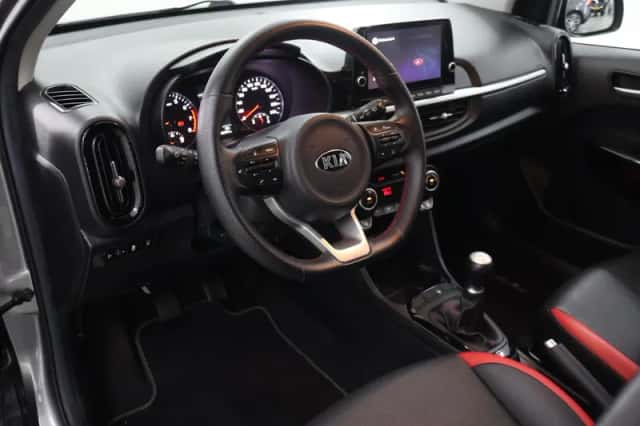 Kia Picanto (2021) thumbnail 7