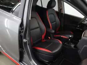 Kia Picanto (2021) thumbnail 10