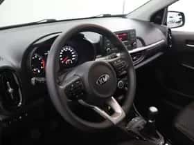 Kia Picanto (2021) thumbnail 7