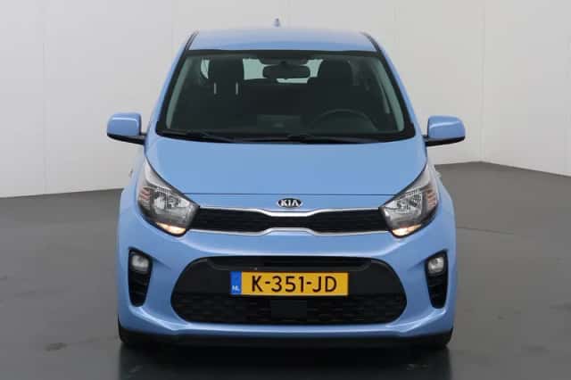 Kia Picanto (2021) thumbnail 3