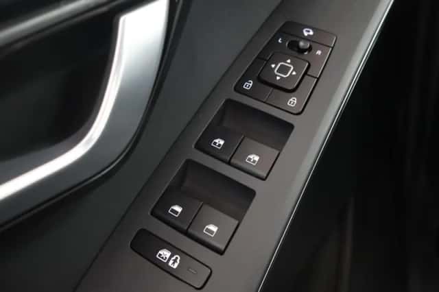 Kia Niro (2025) thumbnail 35