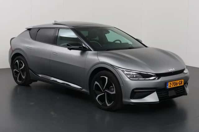 Kia EV6 (2024) thumbnail 23