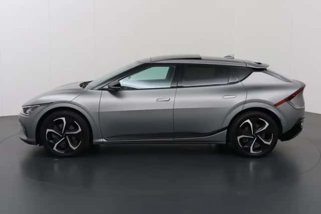 Kia EV6 (2024) thumbnail 5