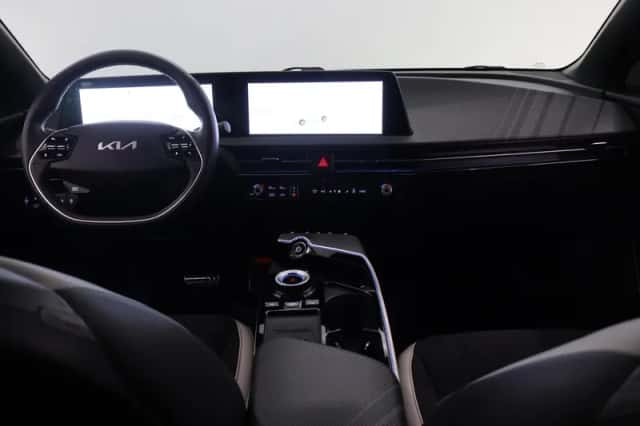 Kia EV6 (2024) thumbnail 9