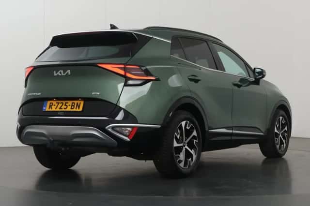 Kia Sportage (2022) thumbnail 2