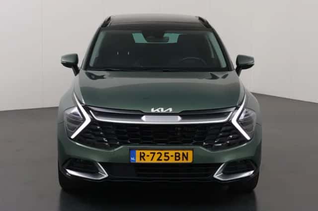 Kia Sportage (2022) thumbnail 3