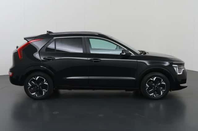 Kia Niro EV (2025) thumbnail 6