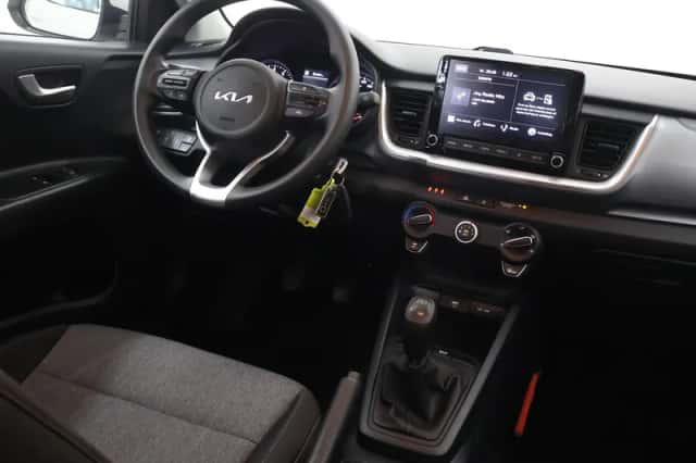 Kia Stonic (2022) thumbnail 9