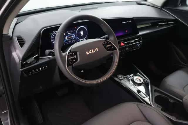 Kia Niro (2025) thumbnail 7