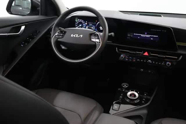 Kia Niro (2025) thumbnail 9
