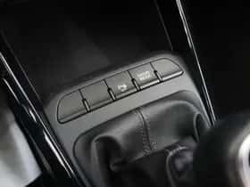 Kia Rio (2021) thumbnail 21