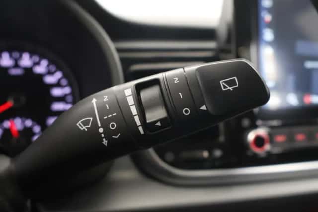 Kia Rio (2021) thumbnail 27
