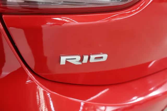 Kia Rio (2021) thumbnail 34