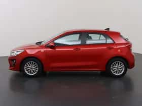 Kia Rio (2021) thumbnail 5