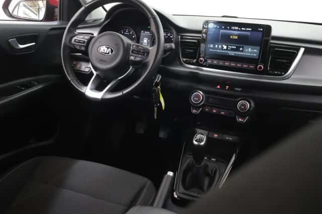 Kia Rio (2021) thumbnail 9