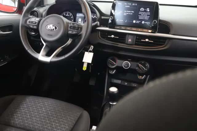 Kia Picanto (2021) thumbnail 9