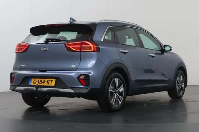 Kia Niro (2019) thumbnail 2
