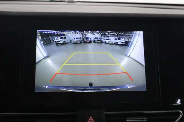 Kia Niro (2019) thumbnail 13