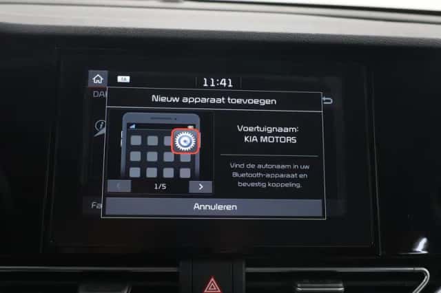Kia Niro (2019) thumbnail 15