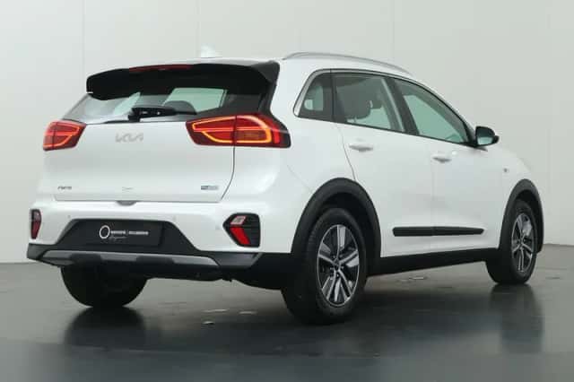 Kia Niro (2021) thumbnail 2
