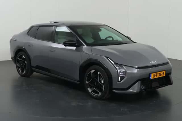 Kia EV4 (2025) thumbnail 23
