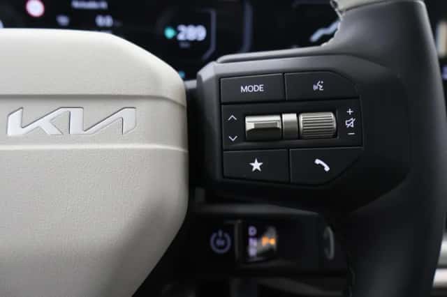 Kia EV4 (2025) thumbnail 33