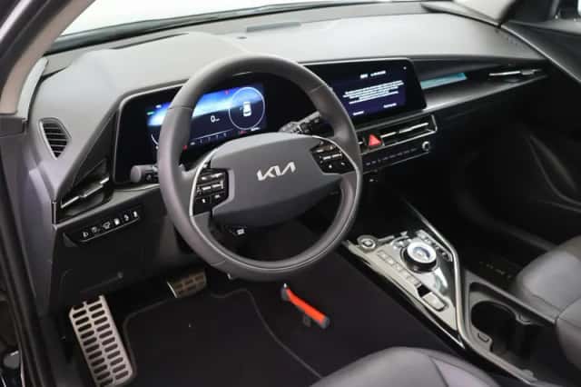 Kia Niro (2025) thumbnail 7