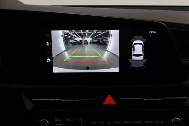 Kia Niro (2024) thumbnail 15