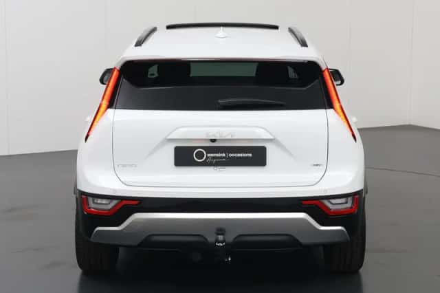Kia Niro (2024) thumbnail 4