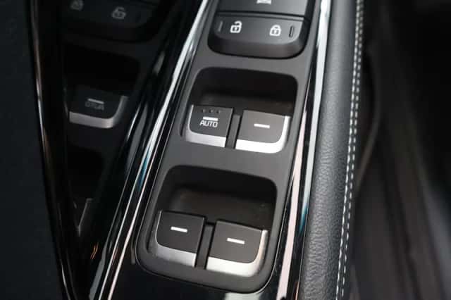 Kia Niro (2021) thumbnail 34