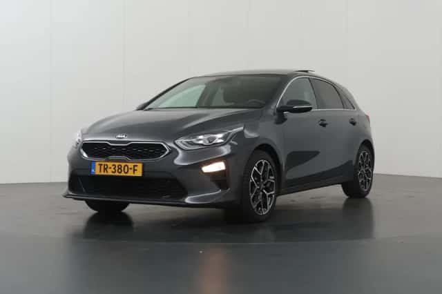 Kia Ceed (2018) thumbnail 44