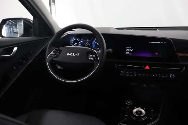 Kia Niro (2025) thumbnail 9