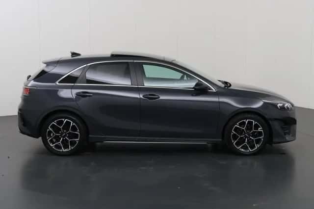 Kia Ceed (2022) thumbnail 6